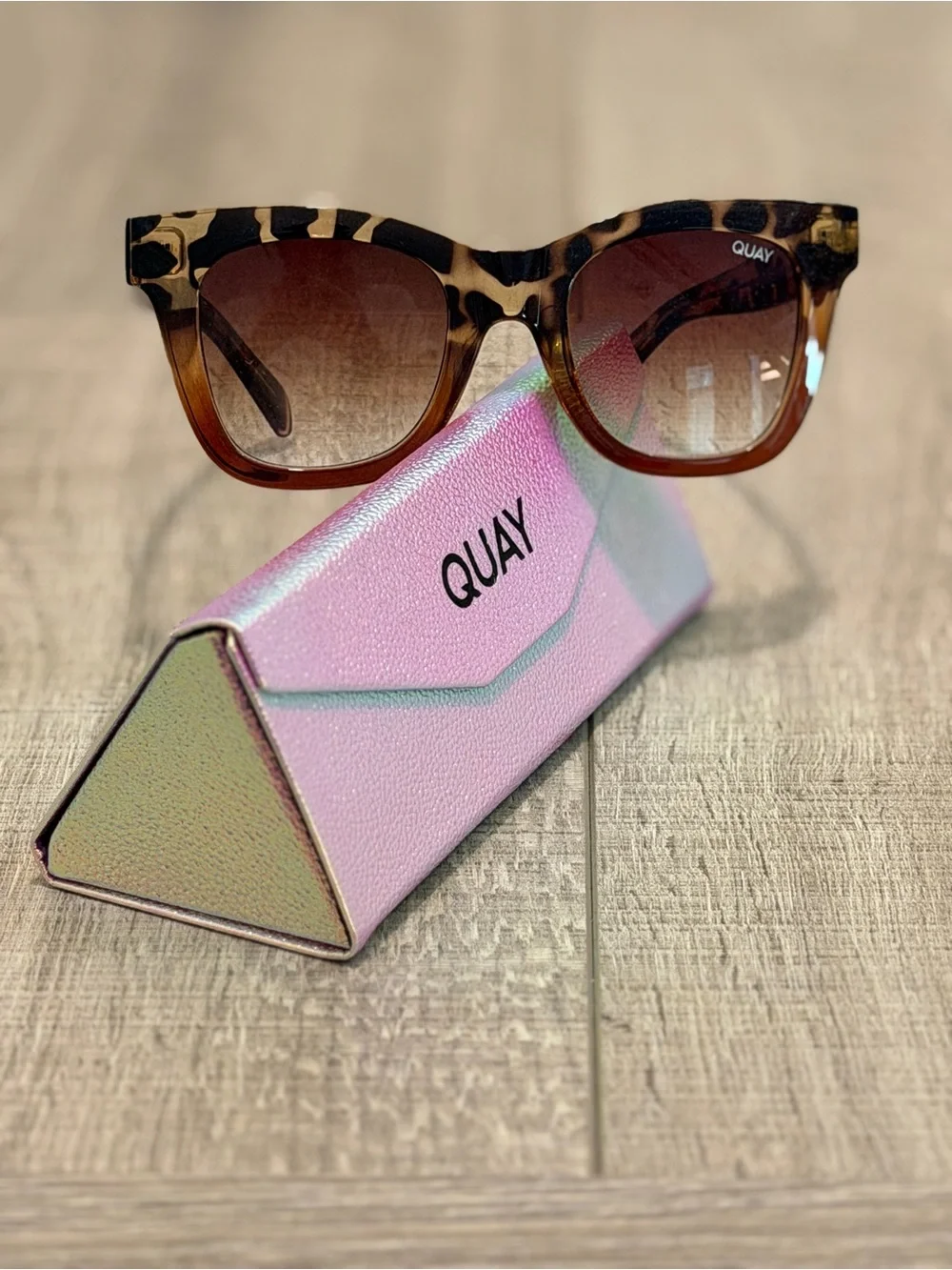 Quay Australia AFTER HOURS Sunglasses - Brown Tortoiseshell Frame